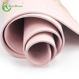 Lightweight: The TPE yoga mat is less than 1kg, light enough to carry to the gym or anywhere you want with the included carrying strap.